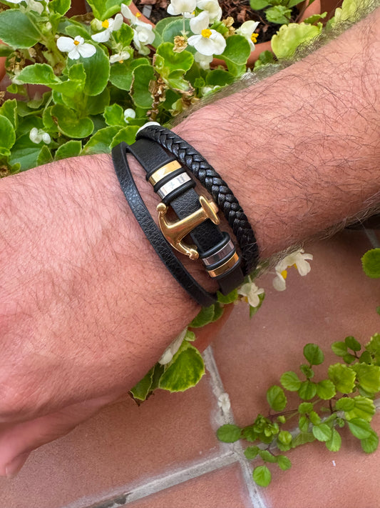 Pulsera caballero ancla dorada